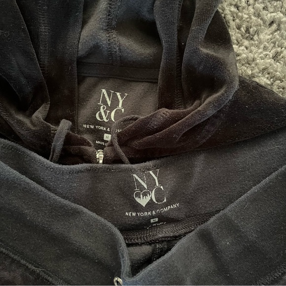 DO NOT BUY // tracksuits! - Picture 6 of 6